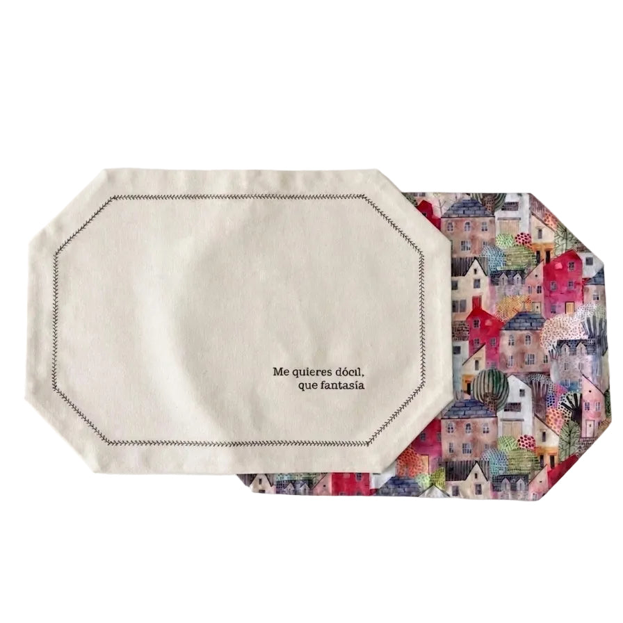mantel reversible beige con frase y casitas de colores algodon bordado a maquina decorativo al rededor frase humor negro realidad